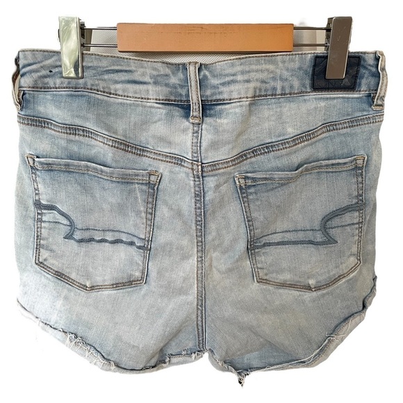 American Eagle Hi Rise Shortie Light Wash 10 - Picture 4 of 7